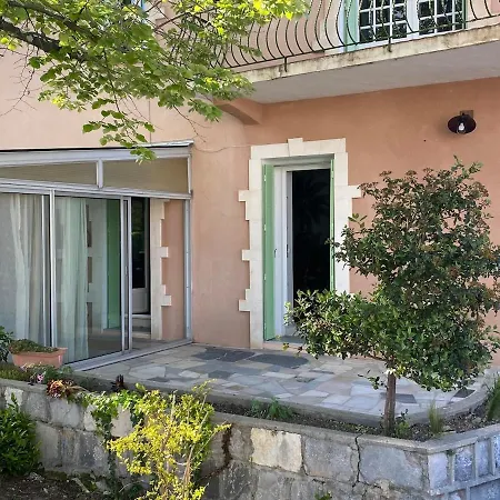 Villa Tilia Apartment *